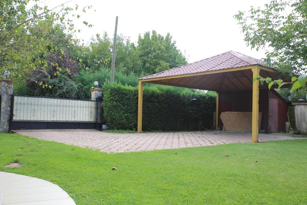 Damla Pansiyon Sapanca Exterior foto